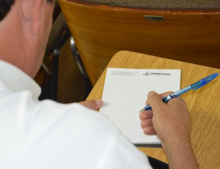 Fundecitrus oferece cursos gratuitos de cancro cítrico e inspeção de pragas