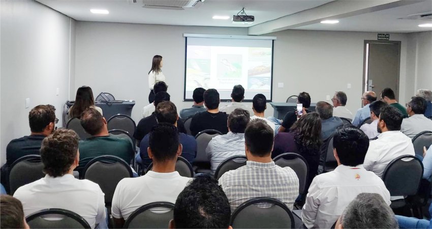 Reunião com produtores de Goiânia (GO) tem participação do Fundecitrus